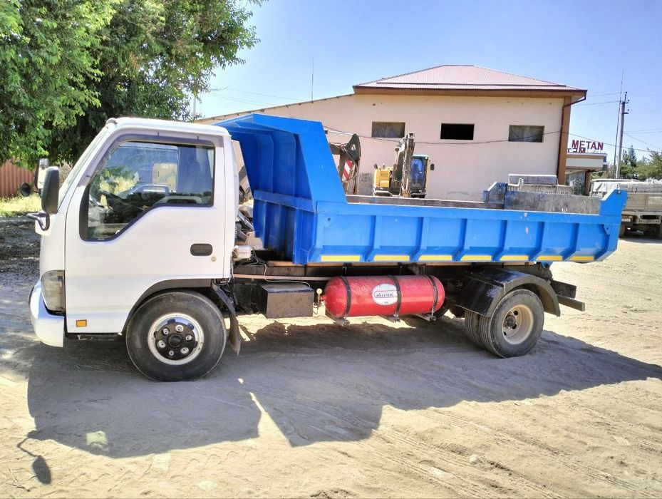 Isuzi samasval пултопар срочна сотилади исузи самосвал продаётся