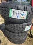 Vand anvelope noi 225/45/18 de iarna