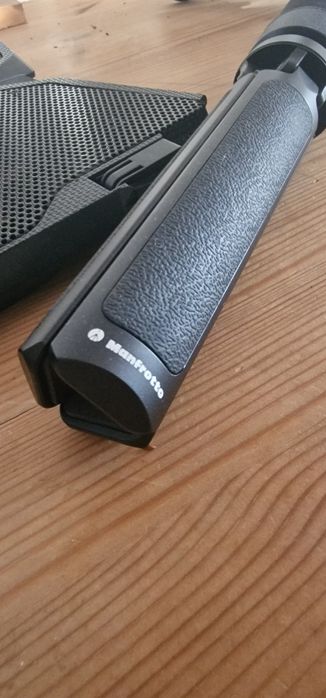 OFERTA! Vand urgent Gimbal Stabilizator DSLR