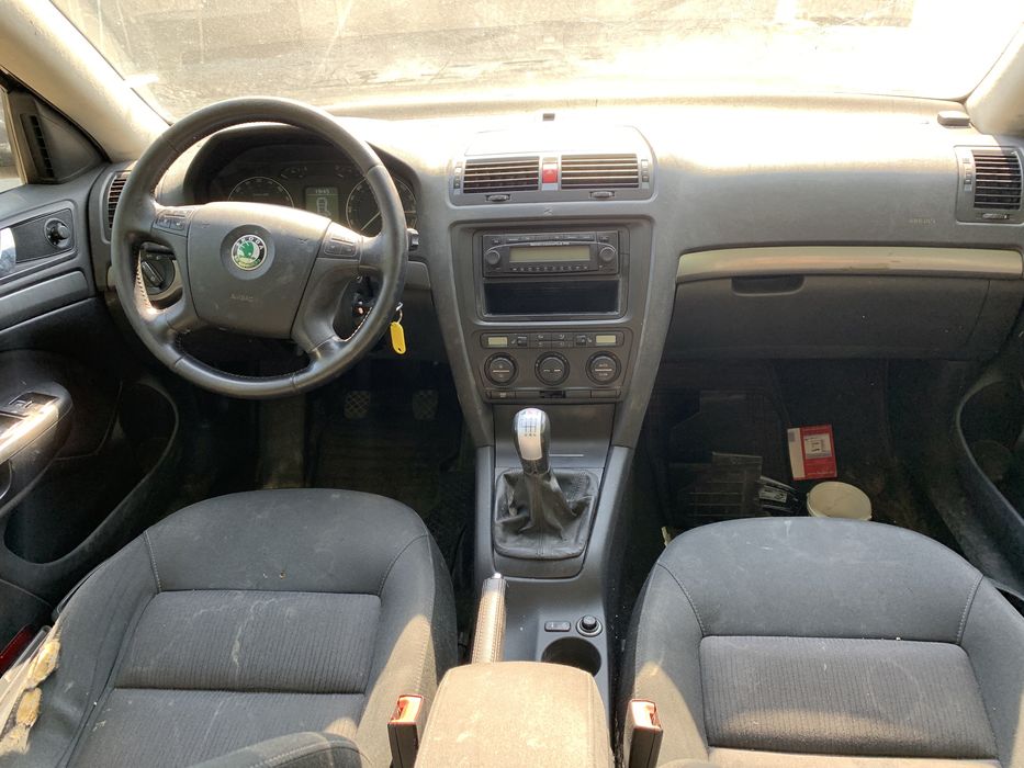 Шкода октавия 2008г 1.9tdi 105кс 4х4 ! Ръчка!! Оригинална МУЛТИ