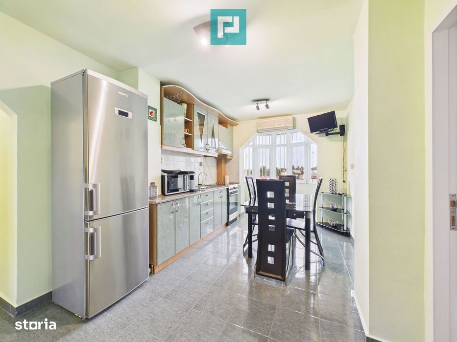 Apartament 3 camere Bloc Z în Vlaicu