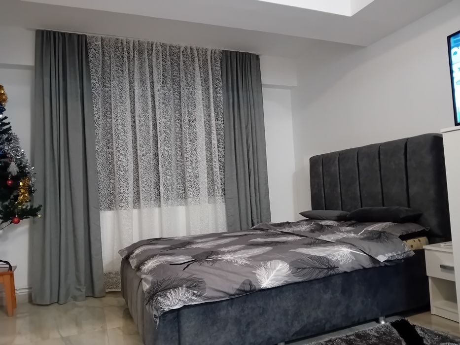 Închiriez garsoniera in regim hotelier