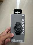Часовник Garmin Vivomove Trend