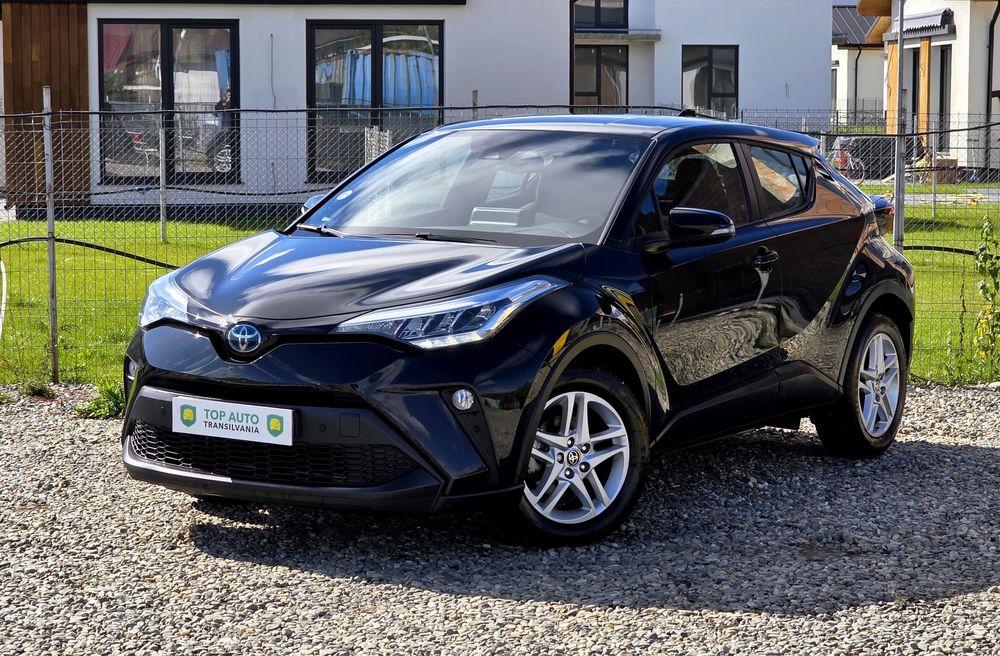 Toyota C-HR Hybrid //Rate//
