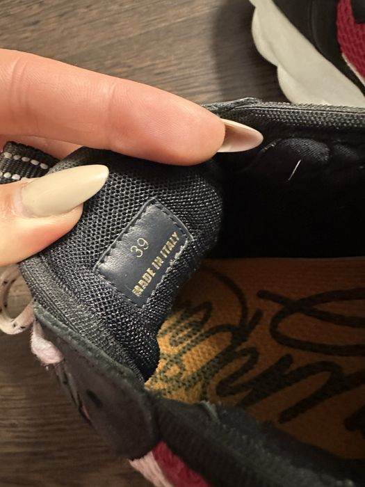 Versace Chain Reaction