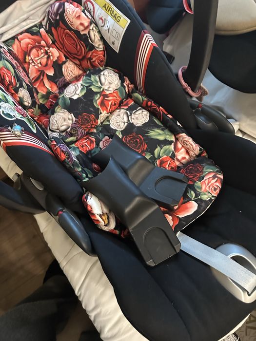 стол за кола cybex