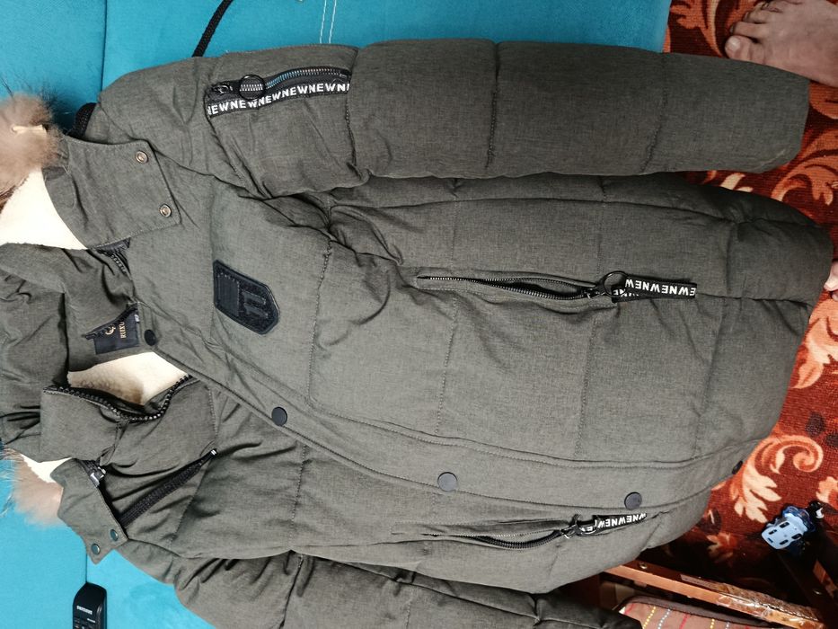 Продам куртку зимнюю подростковую