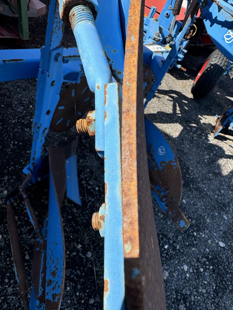 Plug 3 brazde Lemken an 2017 cormane elicoidale Kuhn Master 103 Huard