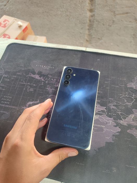 Samsung a15 bor yaxshi xolatda