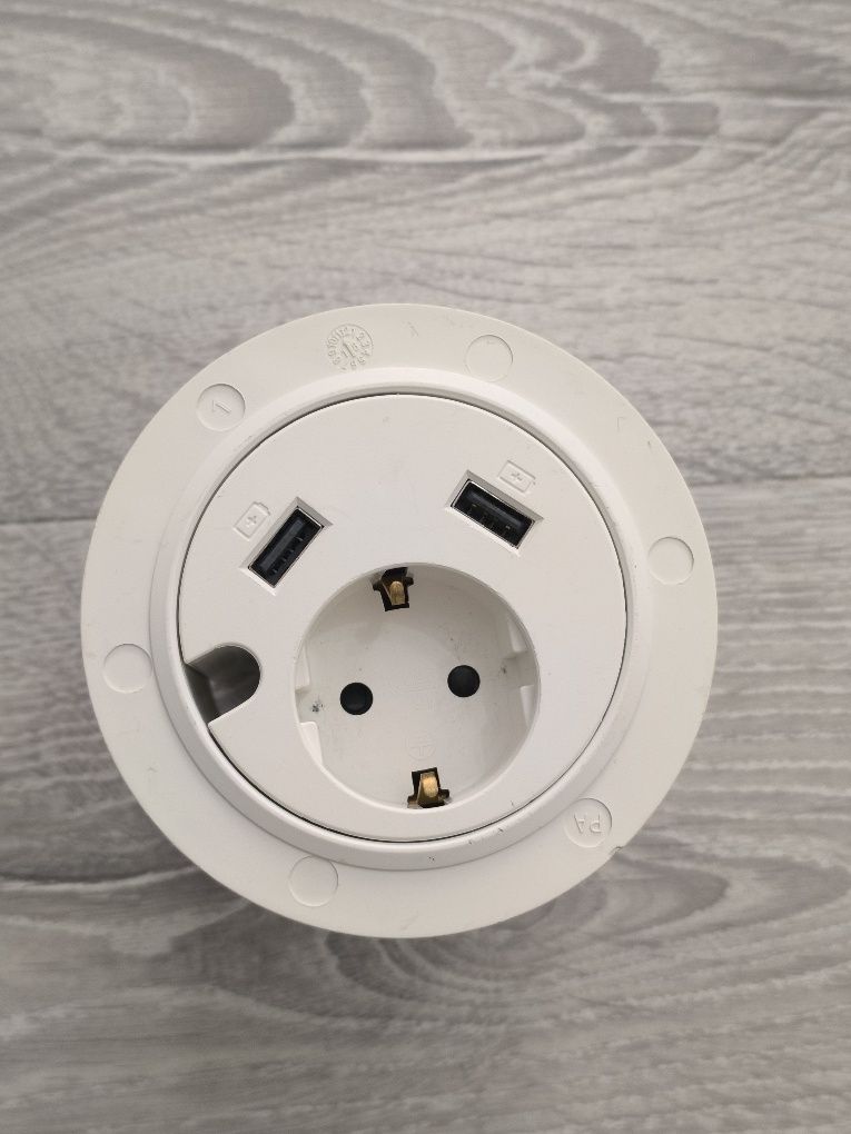 Priza incastrabila blat cu 2 usb