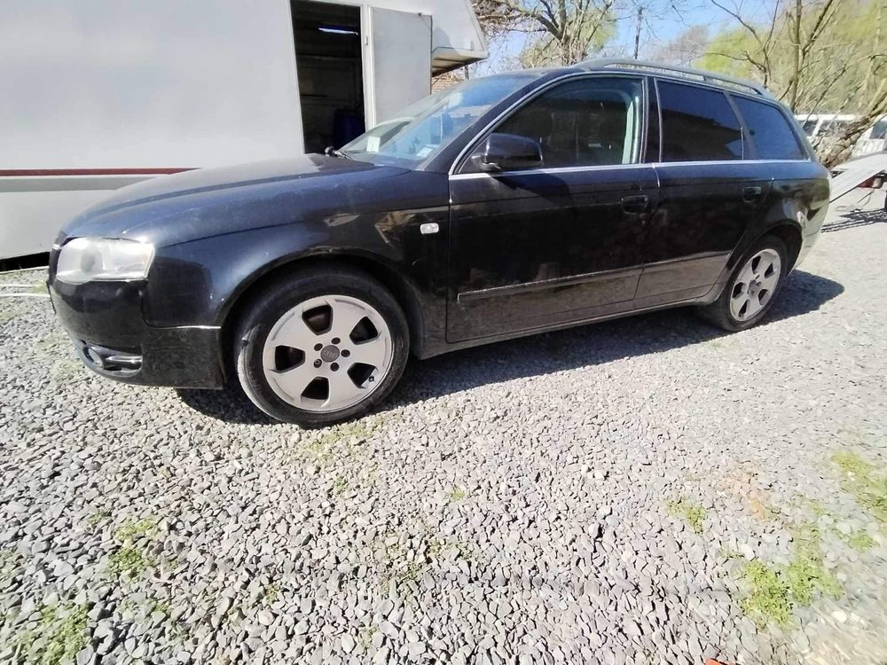 Audi A4 2.0TDI 140 на части