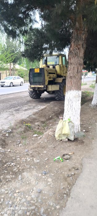 ХТЗ Погрузчик сотилади