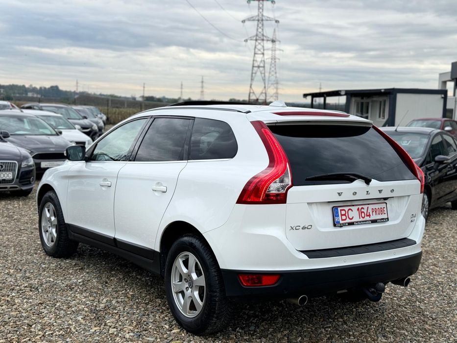 Volvo XC60 2.4D 4X4 2012 Summum Trapa Carlig Rate Garantie Buy-Back