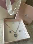 Set Swarovski cercei cu colier, cu certificat de autenticitate