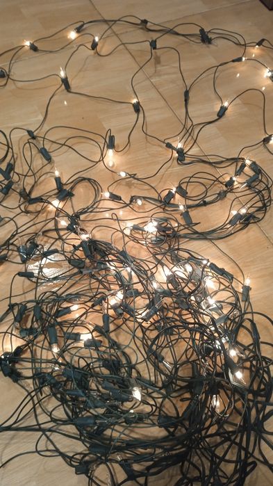 2 x Instalatie Craciun pentru brad si geam tip plasa, 96 si 180 becuri