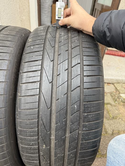 Cauc 255/40/R20 Hankook dot2021 7,5-8,5mm profil ca de nou 2buc dispon