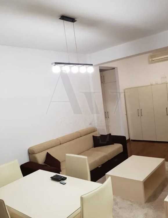 Дава се под наем Тристаен апартамент в Пловдив, Кършияка - 90 кв.м за 357 € - Снимка #1
