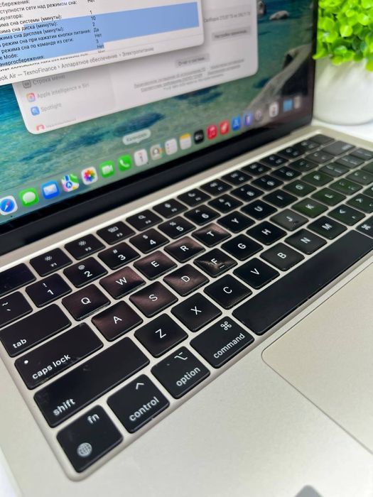 Macbook Air M2 2022