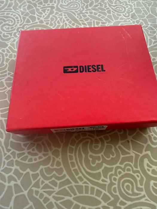 Портфейли Diesel, ShagWear
