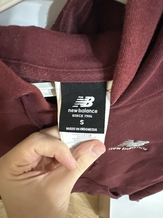 Суичър New Balance