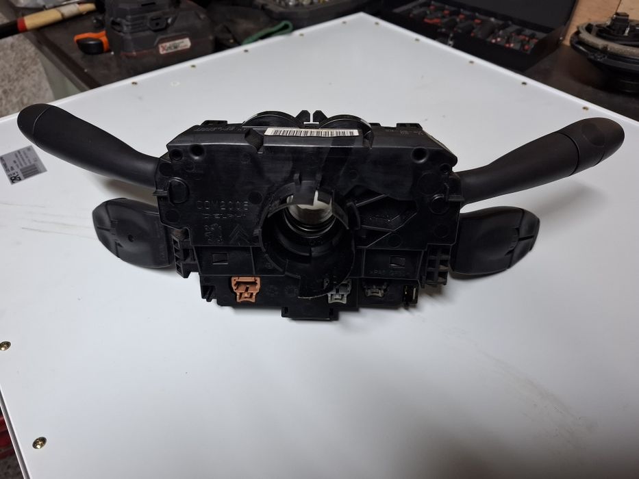 Управление мигачи /COM ЗА ПЕЖО 307