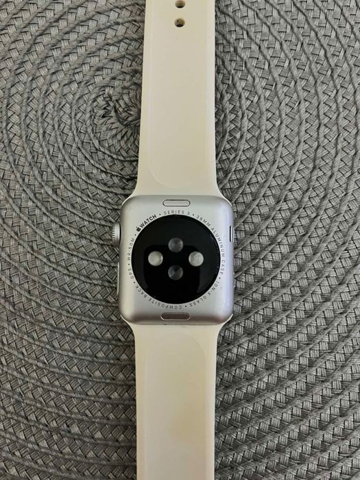 Часовник apple като нов