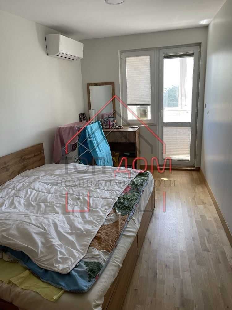 Дава се под наем Тристаен апартамент в Варна, Цветен квартал - 82 кв.м за 612 € - Снимка #2