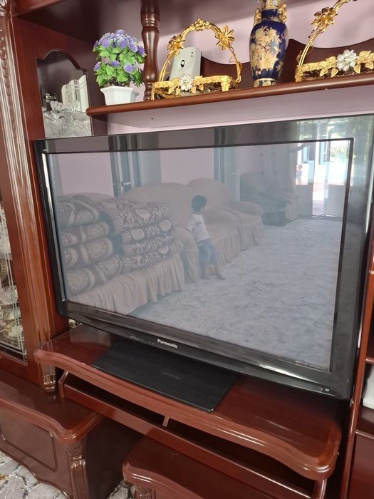 Телевизор панасоник