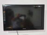 TV LCD Samsung Serie 5 ( CITITI ANUNTUL )