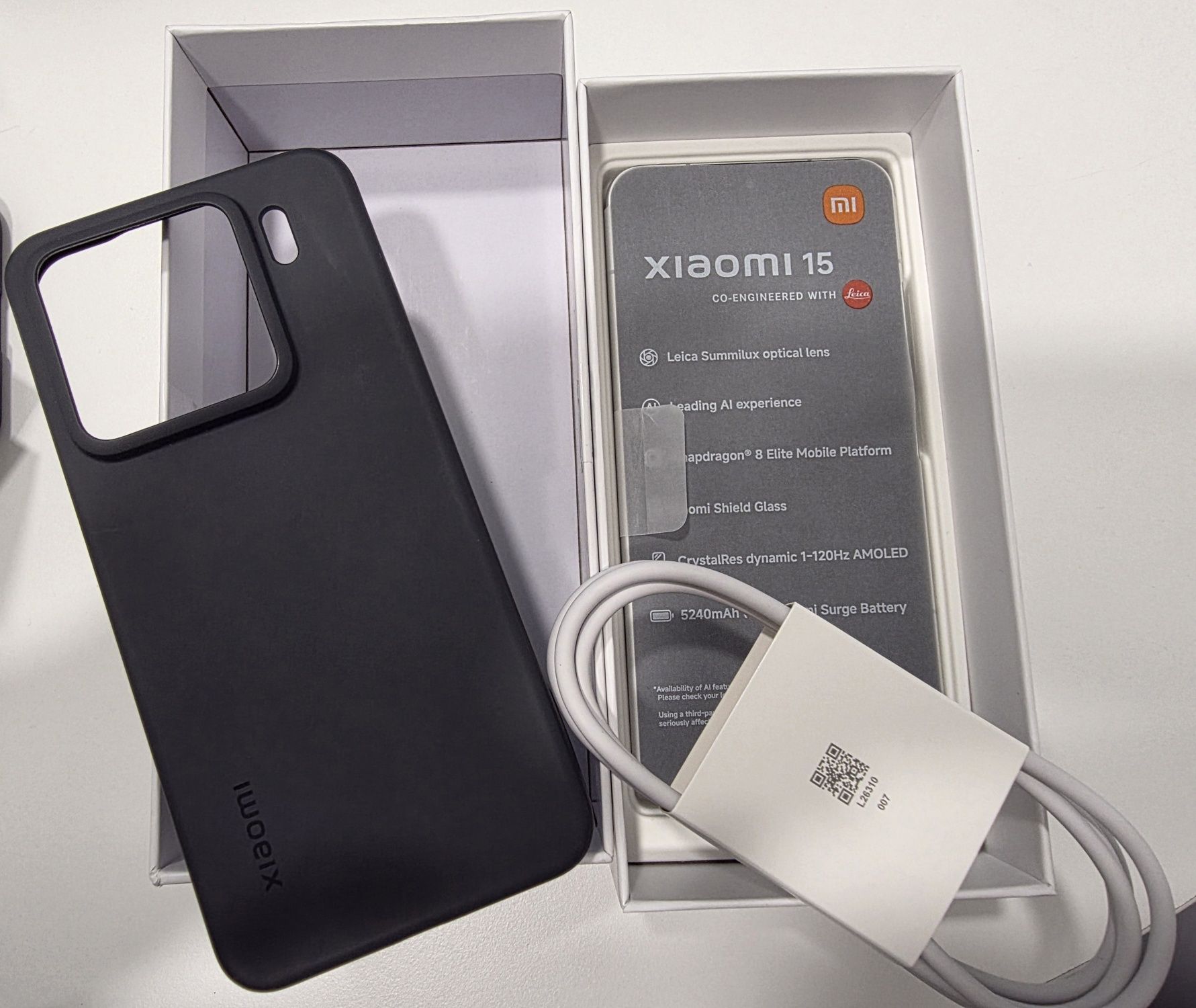 Xiaomi 15 White 6.36 ", 512 GB, RAM 12 GB, 50+50+50 MP, 5G