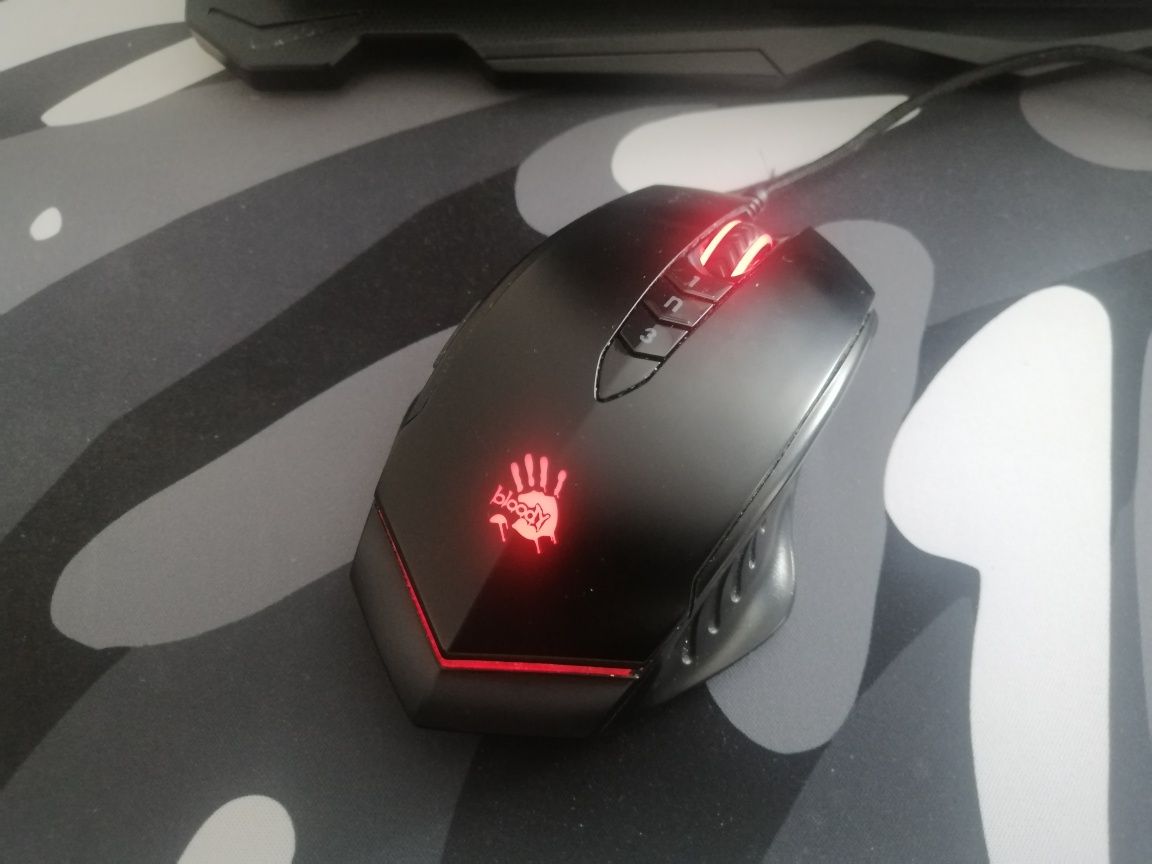 Мышка a4tech Bloody v8m