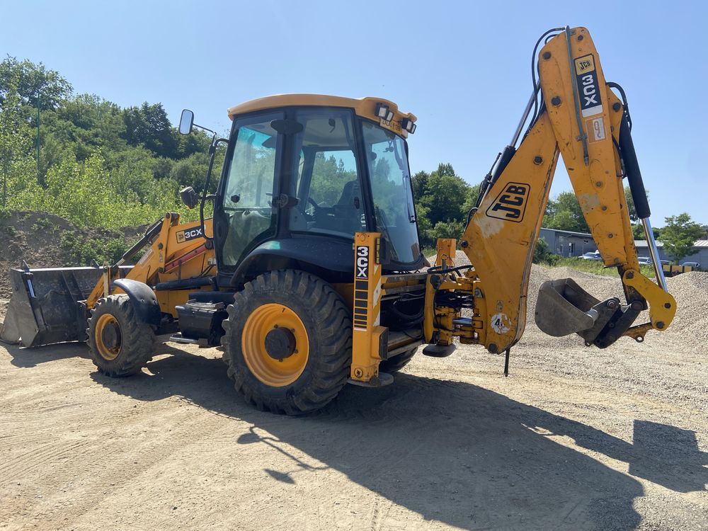 Buldoexcavator jcb 3 cx easy control