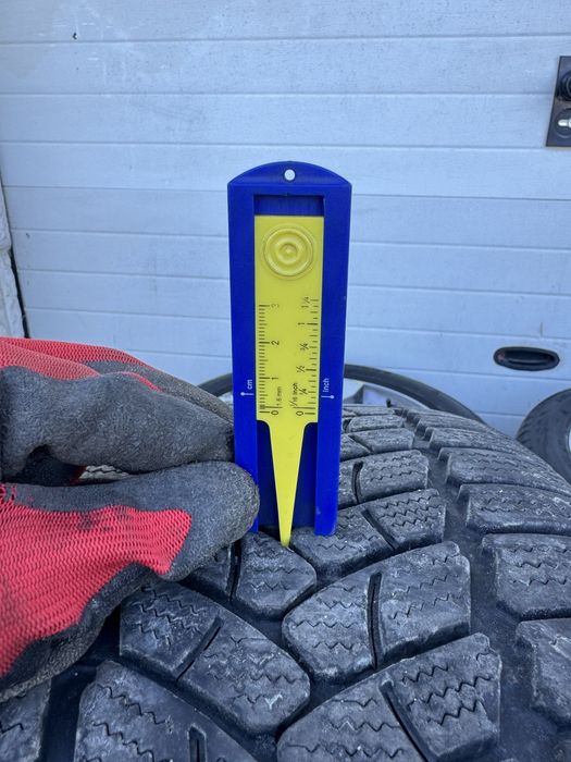 Jante cu anvelope de iarna 245 45 R18 Mercedes originale 7.5J ET52