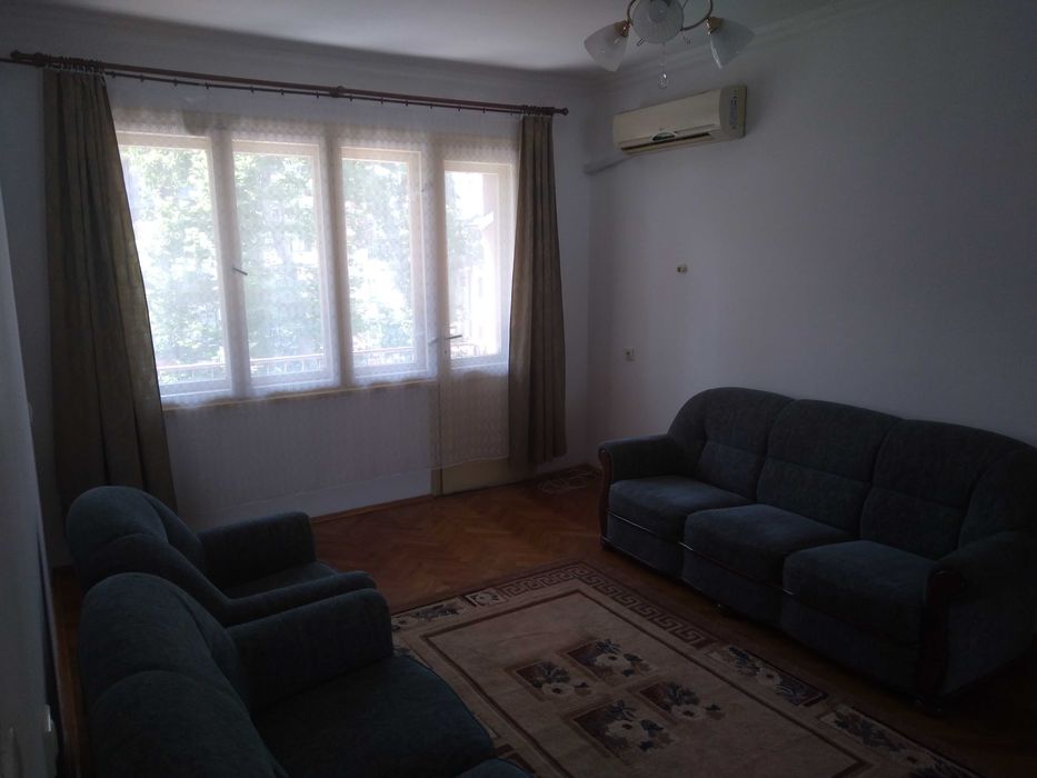 Дава се под наем Многостаен апартамент в Пловдив, Център - 120 кв.м за 400 € - Снимка #13