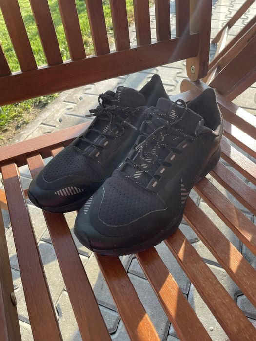 Nike маратонки и долница