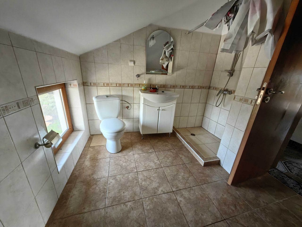 Продава се Къща в с. Виноградец, Област Пазарджик - 255 кв.м за 589 €/кв.м - Снимка #1