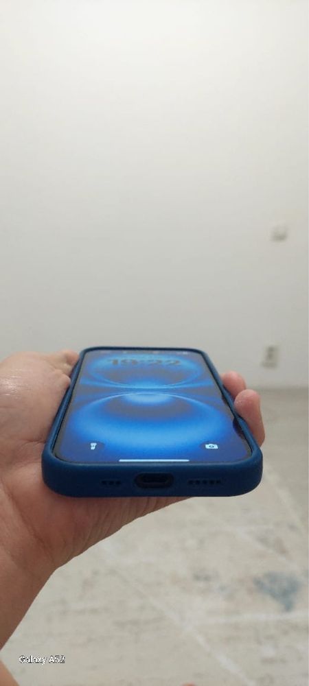 iPhone 16 256GB продам