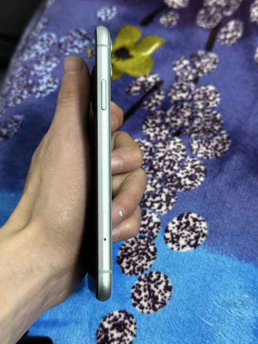 Iphone 11 ideal 128 GB 89% емкость.