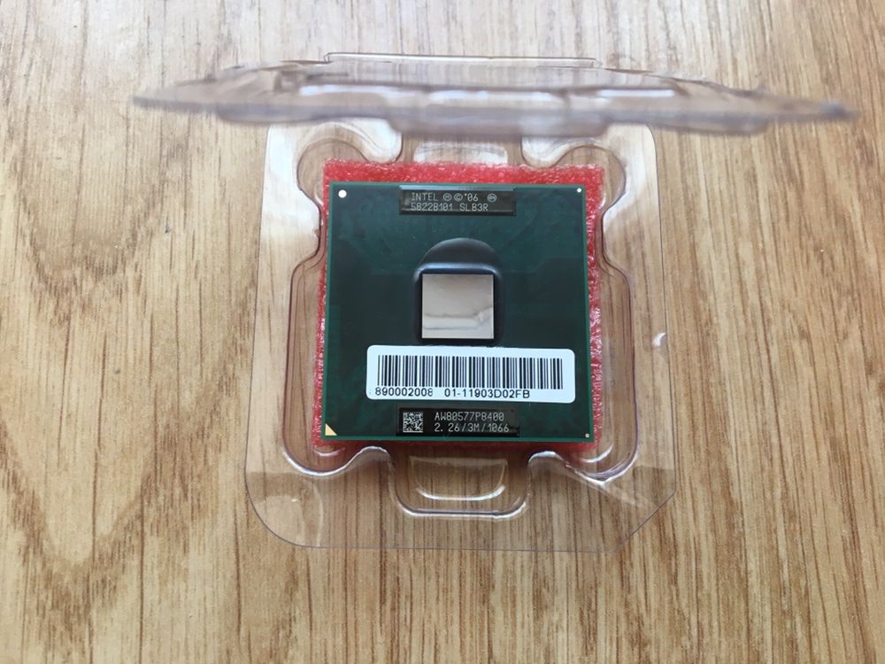 Procesor laptop Intel Core2 Duo P8400