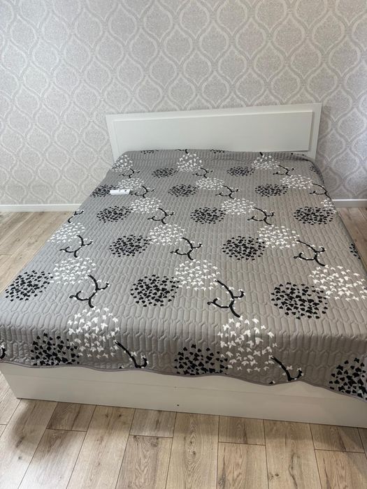 продаются кровать+шкаф