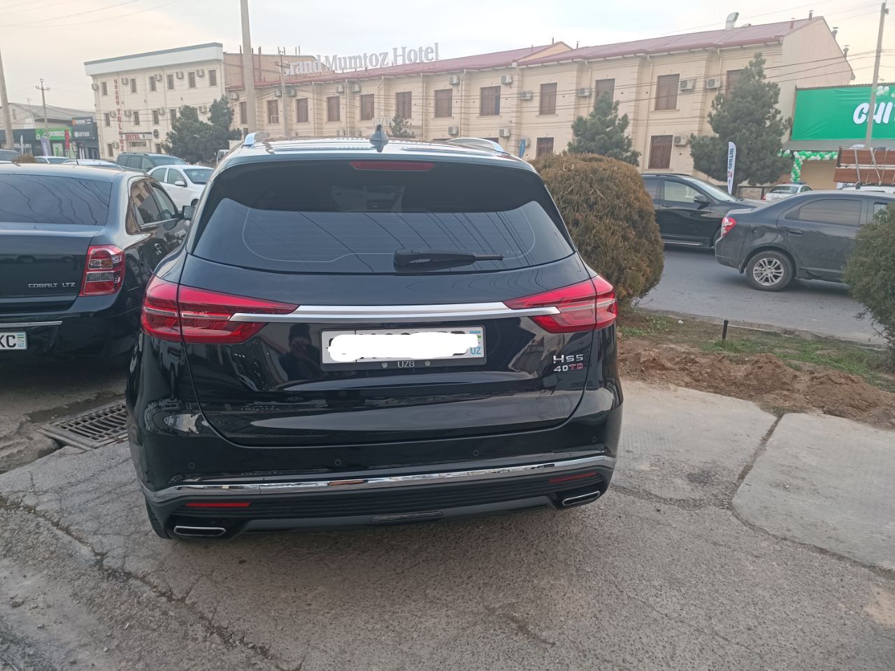 Hongqi HS5 2022 yil