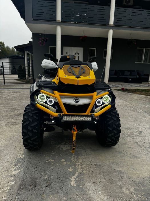 Can am Outlander 1000(numar negru)