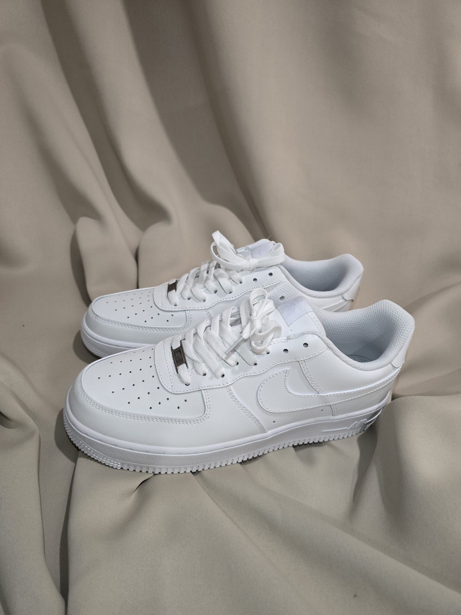 Nike AirForce 1 Low ( detin factura zalando )