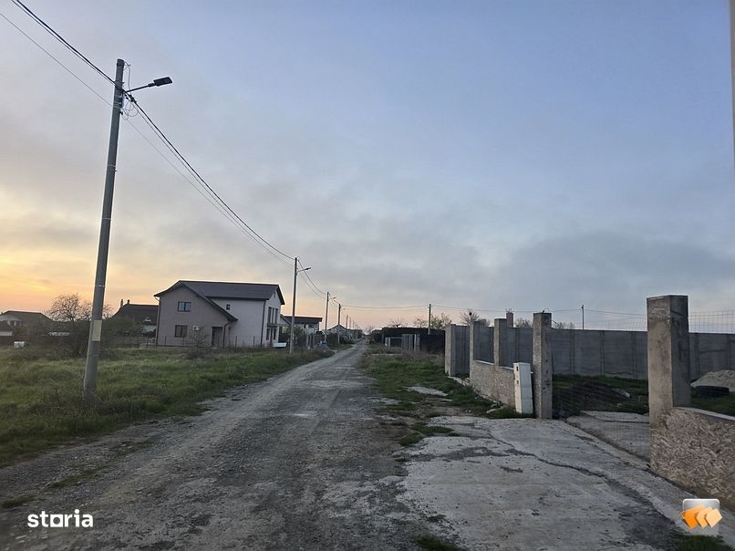 Vand teren in Tuzla zona castelul de apa