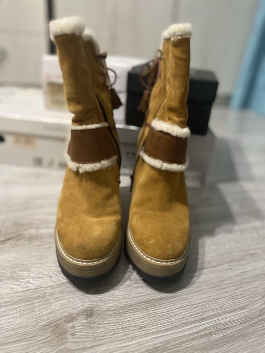 Дамски боти естествен велур