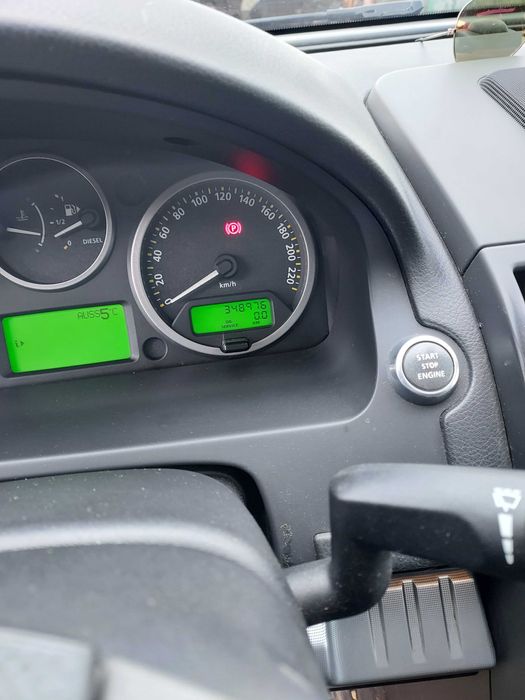 Vind Land Rover Freelender 2