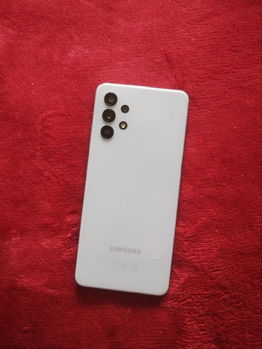 Самсунг А32/128Gb/ телефон