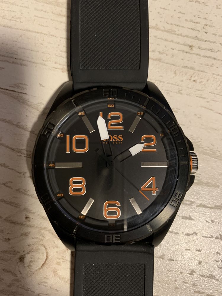 Часовник BOSS