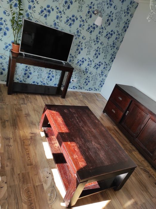 Mobila lemn masiv living Mobexpert