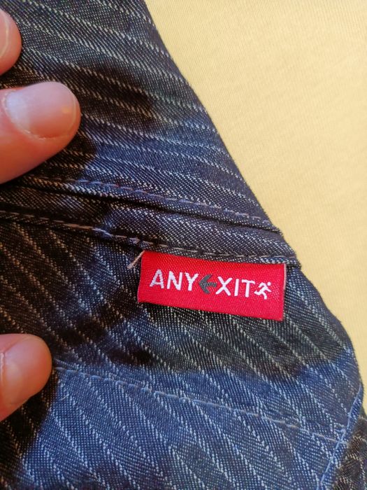 Продавам  Панталони Exit